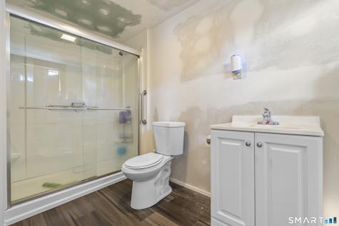 242 Crystal Avenue New London CT 06320