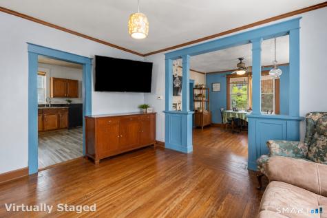 242 Crystal Avenue New London CT 06320