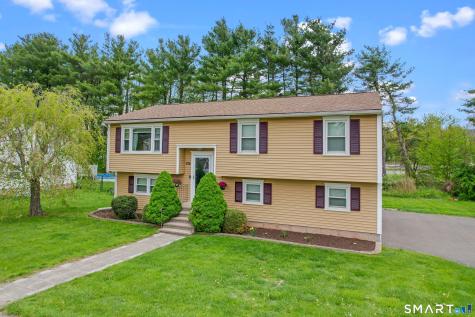 126 Cartpath Drive Meriden CT 06450