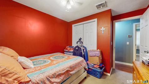 126 Cartpath Drive Meriden CT 06450