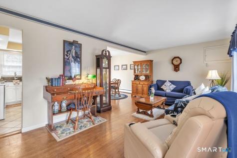 52 Robin Lane Fairfield CT 06824