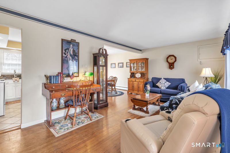 52 Robin Lane Fairfield CT 06824