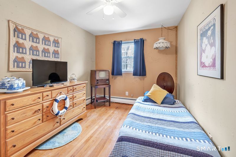 52 Robin Lane Fairfield CT 06824