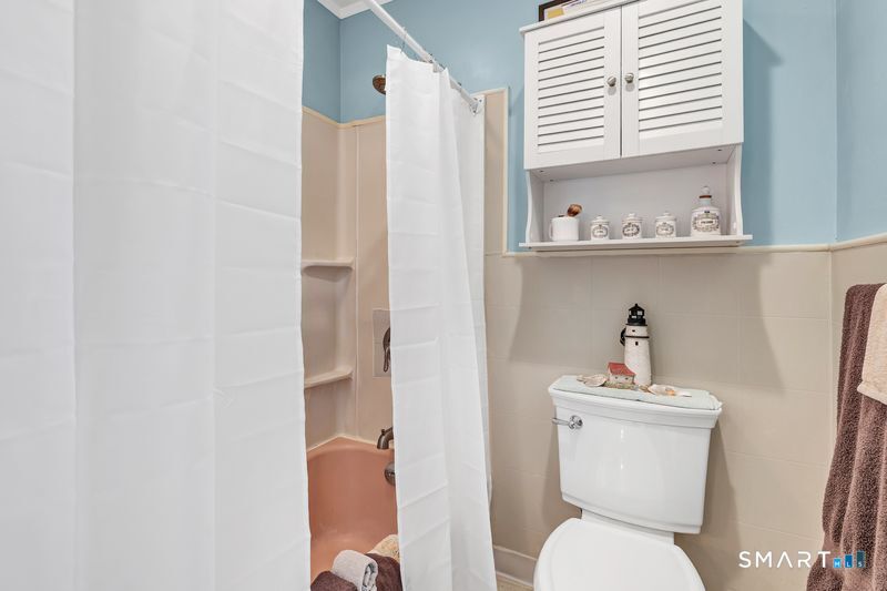 52 Robin Lane Fairfield CT 06824