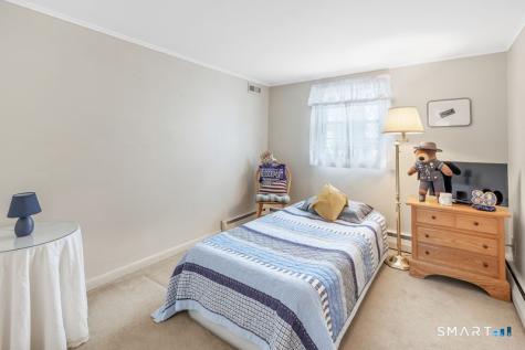 52 Robin Lane Fairfield CT 06824