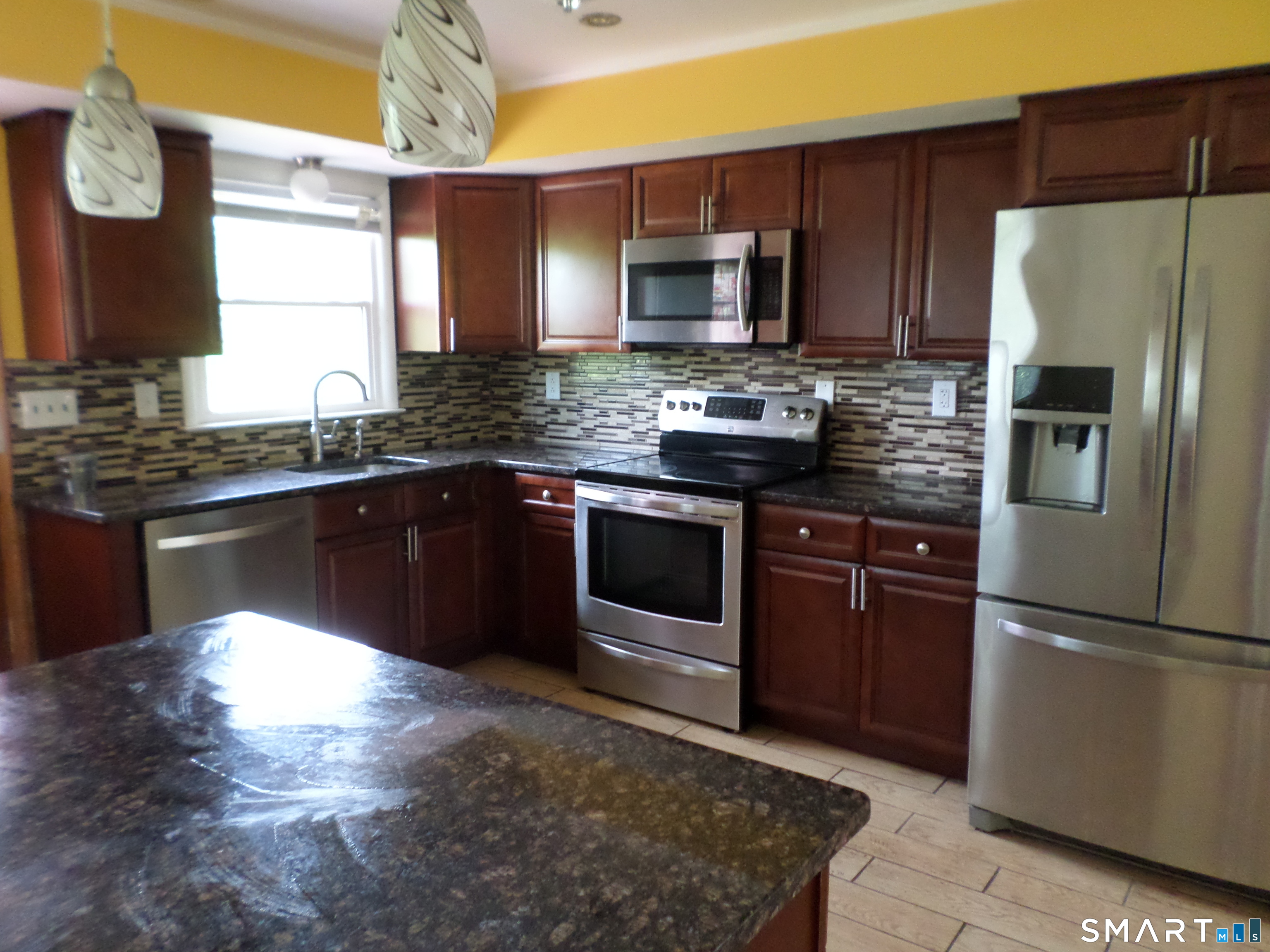7 Craigmore Road Bloomfield CT 06002