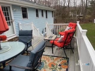 15 County Road North Branford CT 06471
