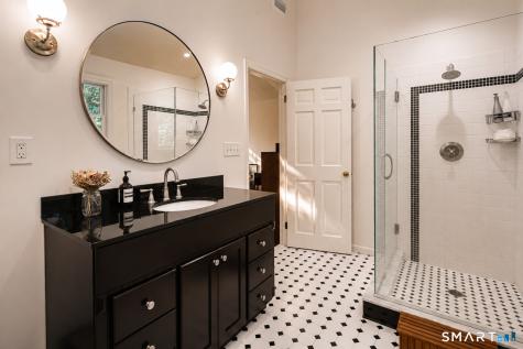20 Kettle Creek Road Weston CT 06883
