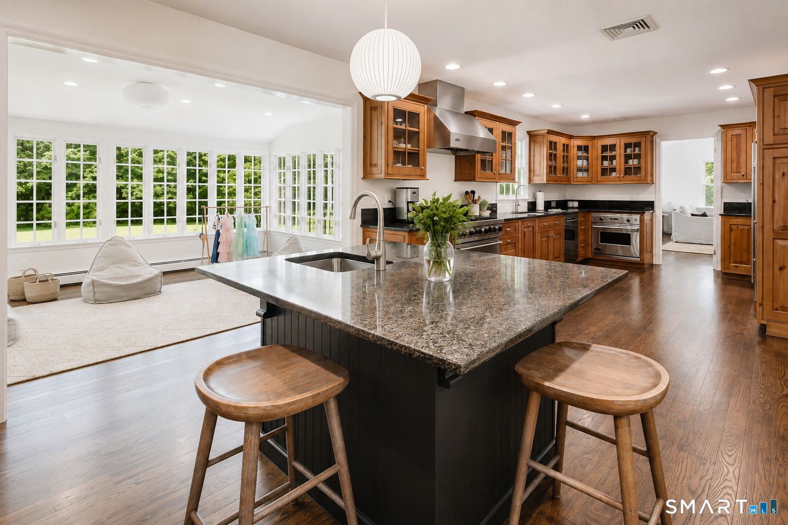 20 Kettle Creek Road Weston CT 06883