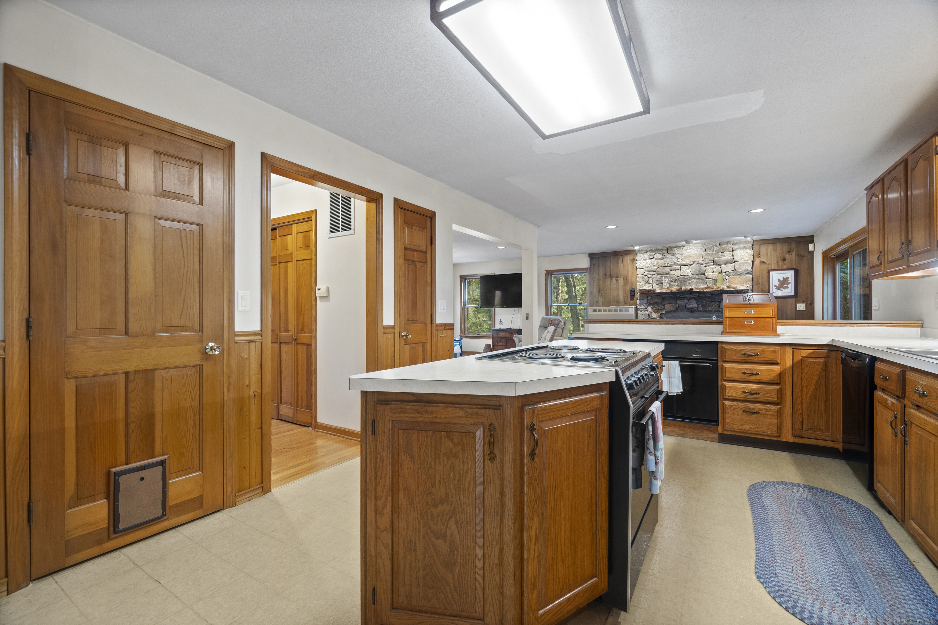 118 Harrison Road Cheshire CT 06410