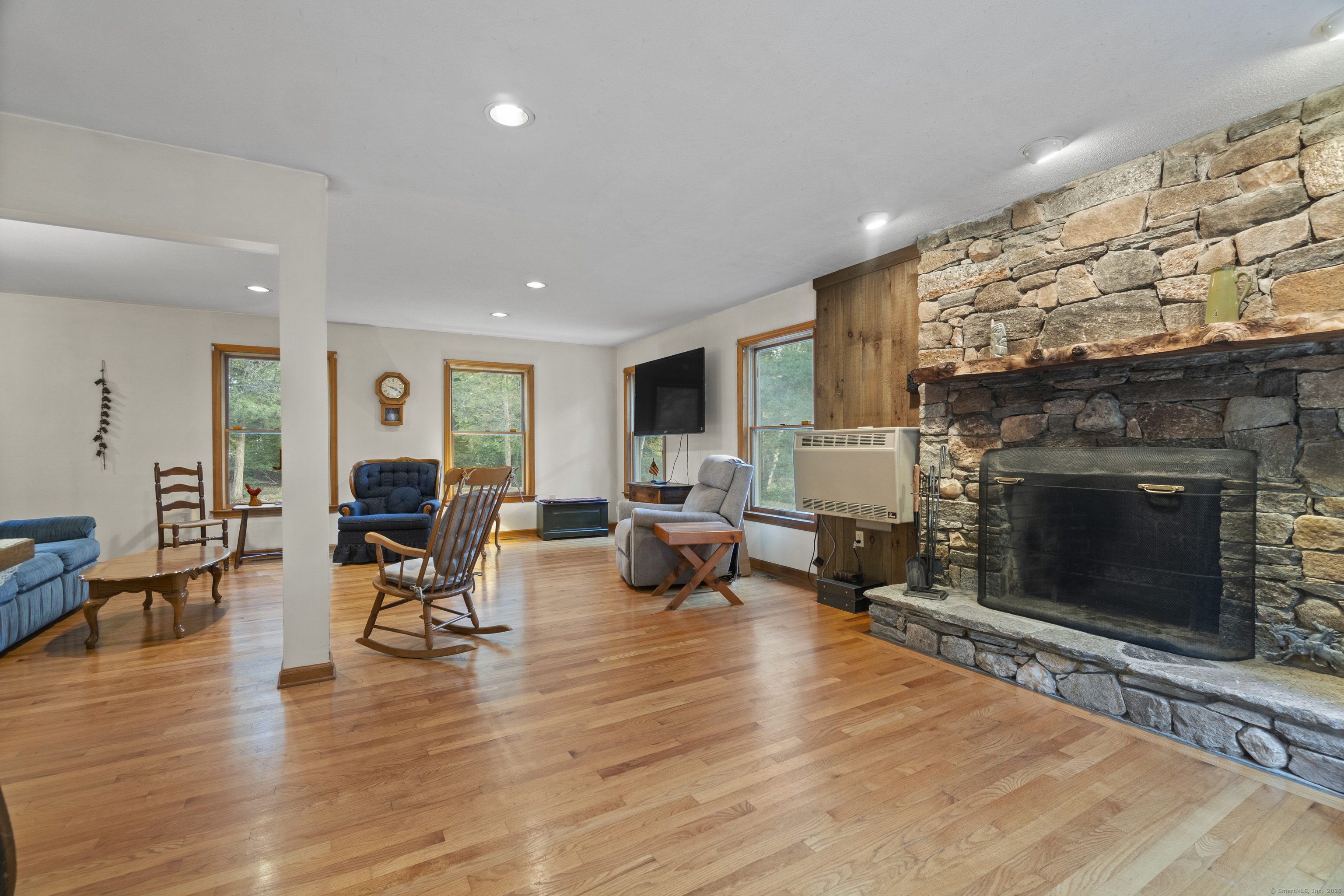 118 Harrison Road Cheshire CT 06410