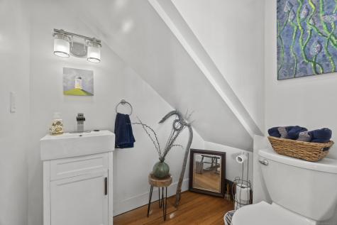 11 Pearl Street Groton CT 06340