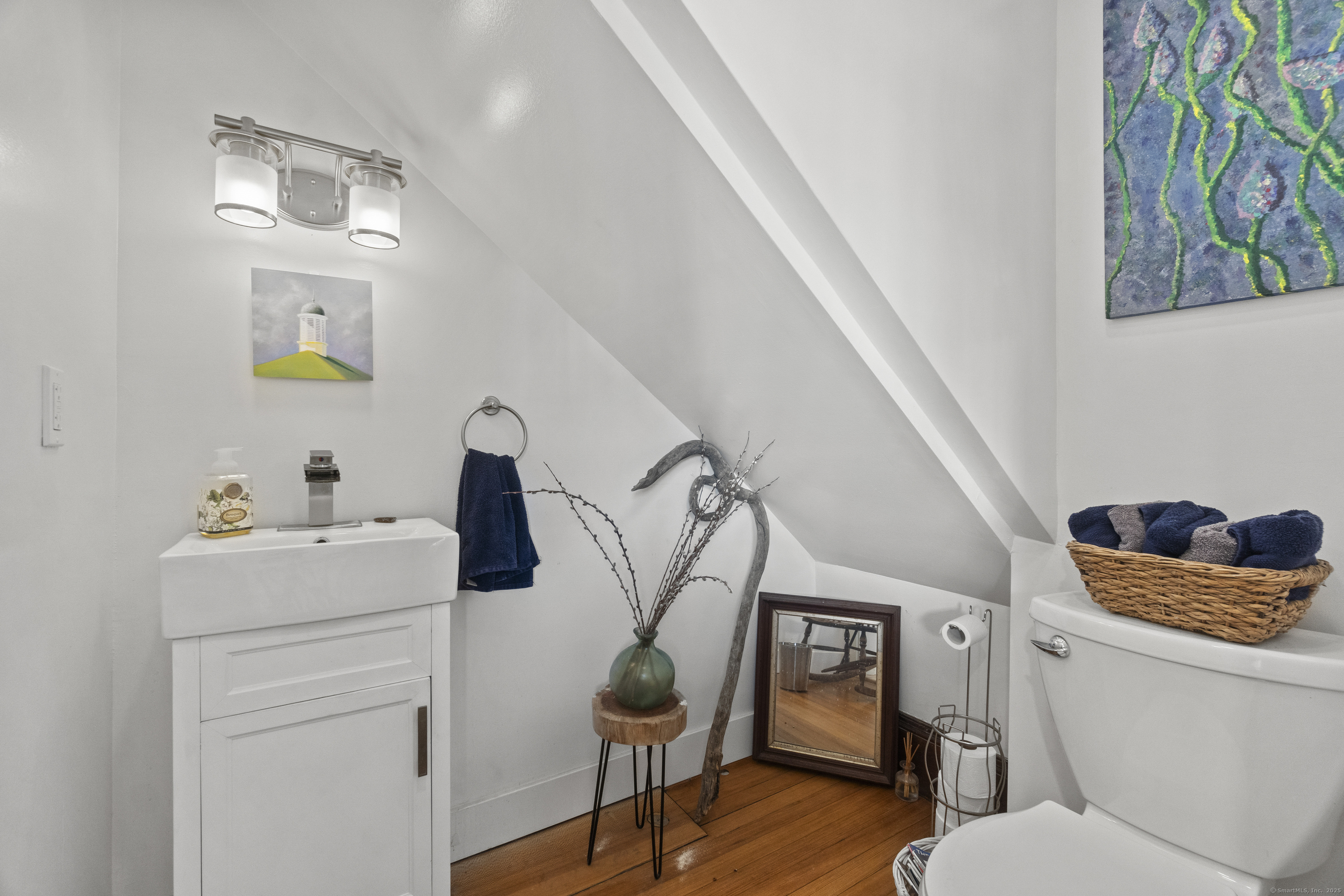 11 Pearl Street Groton CT 06340