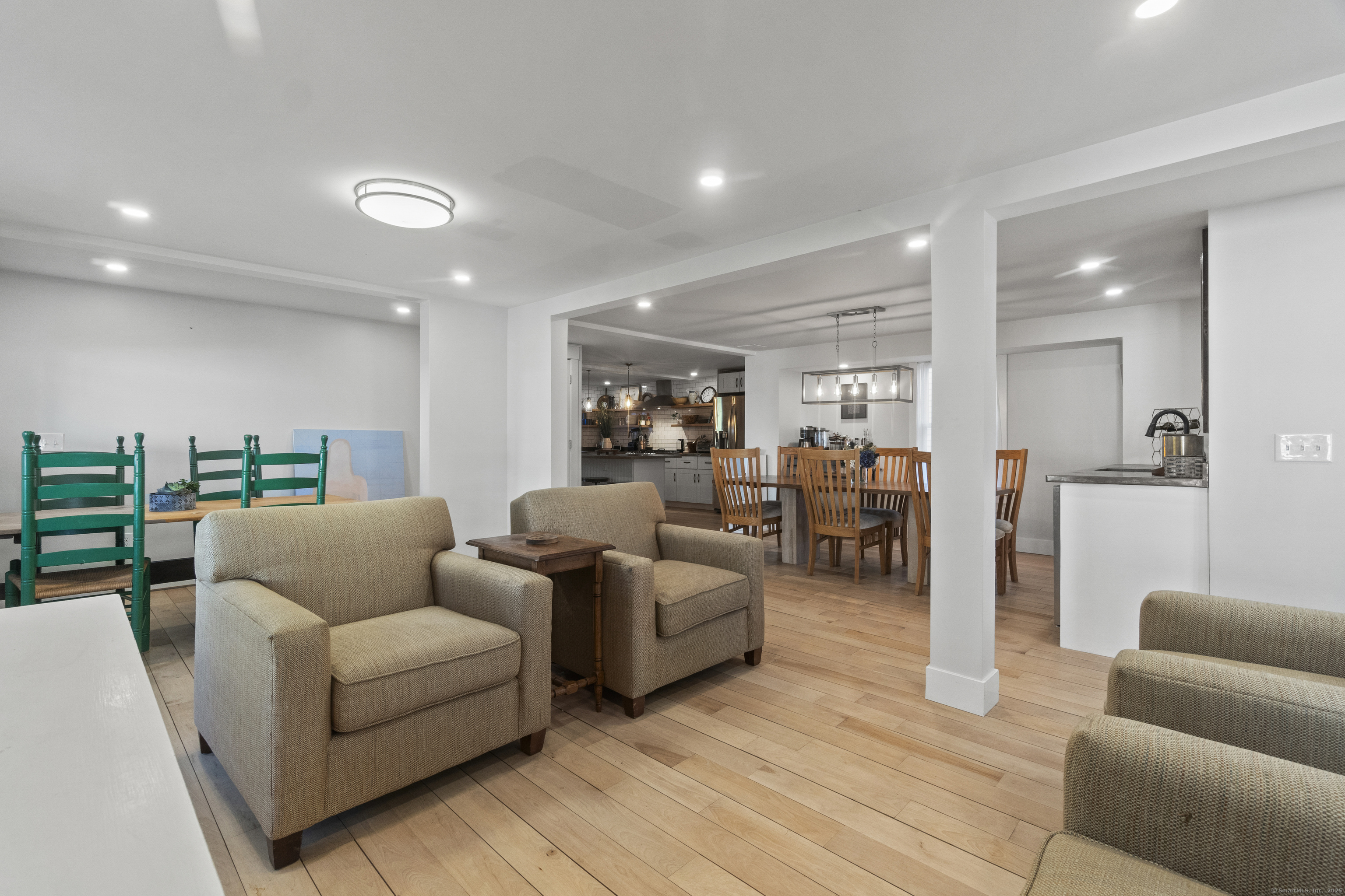 11 Pearl Street Groton CT 06340