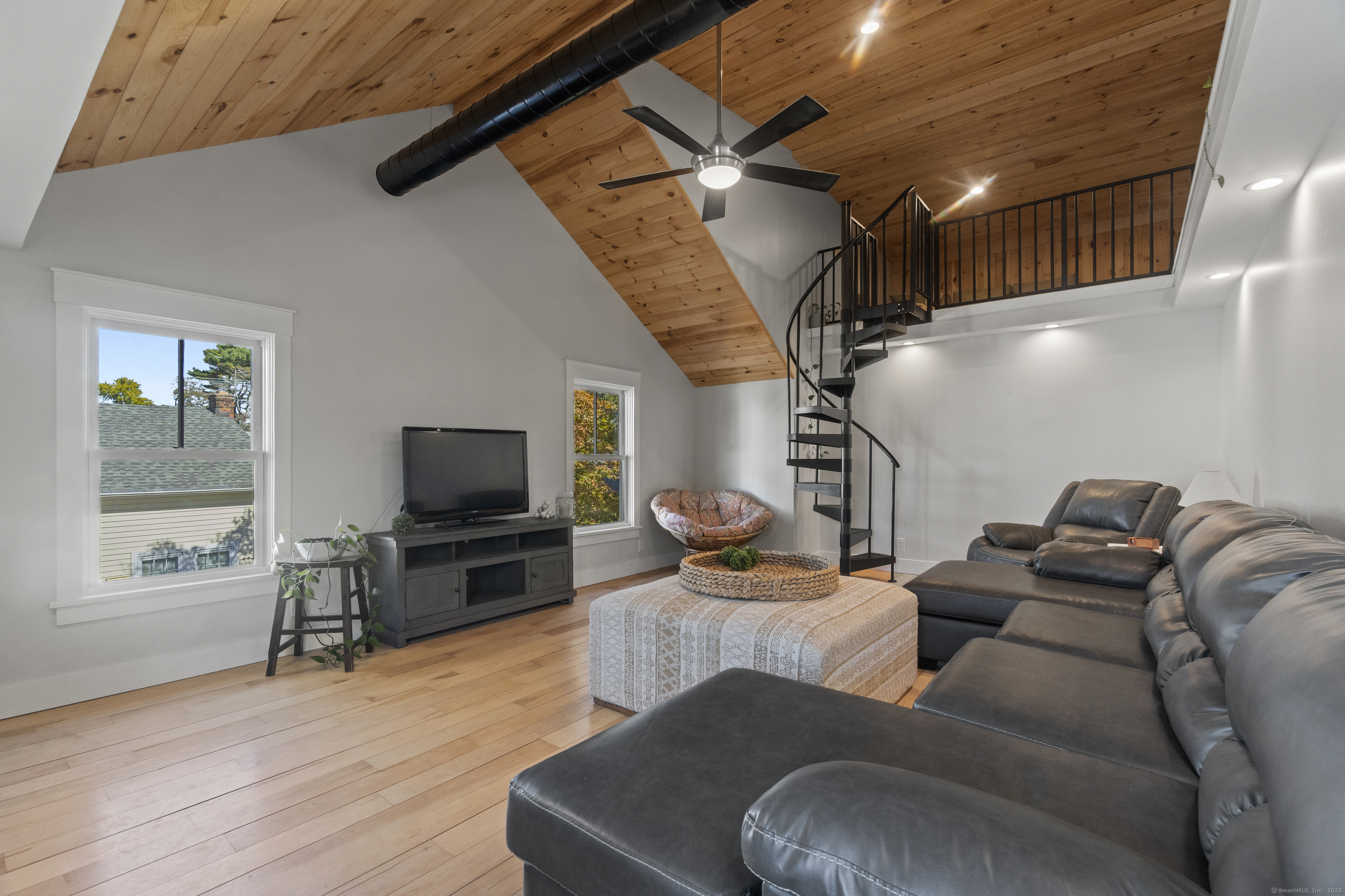 11 Pearl Street Groton CT 06340