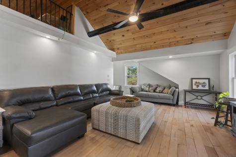 11 Pearl Street Groton CT 06340