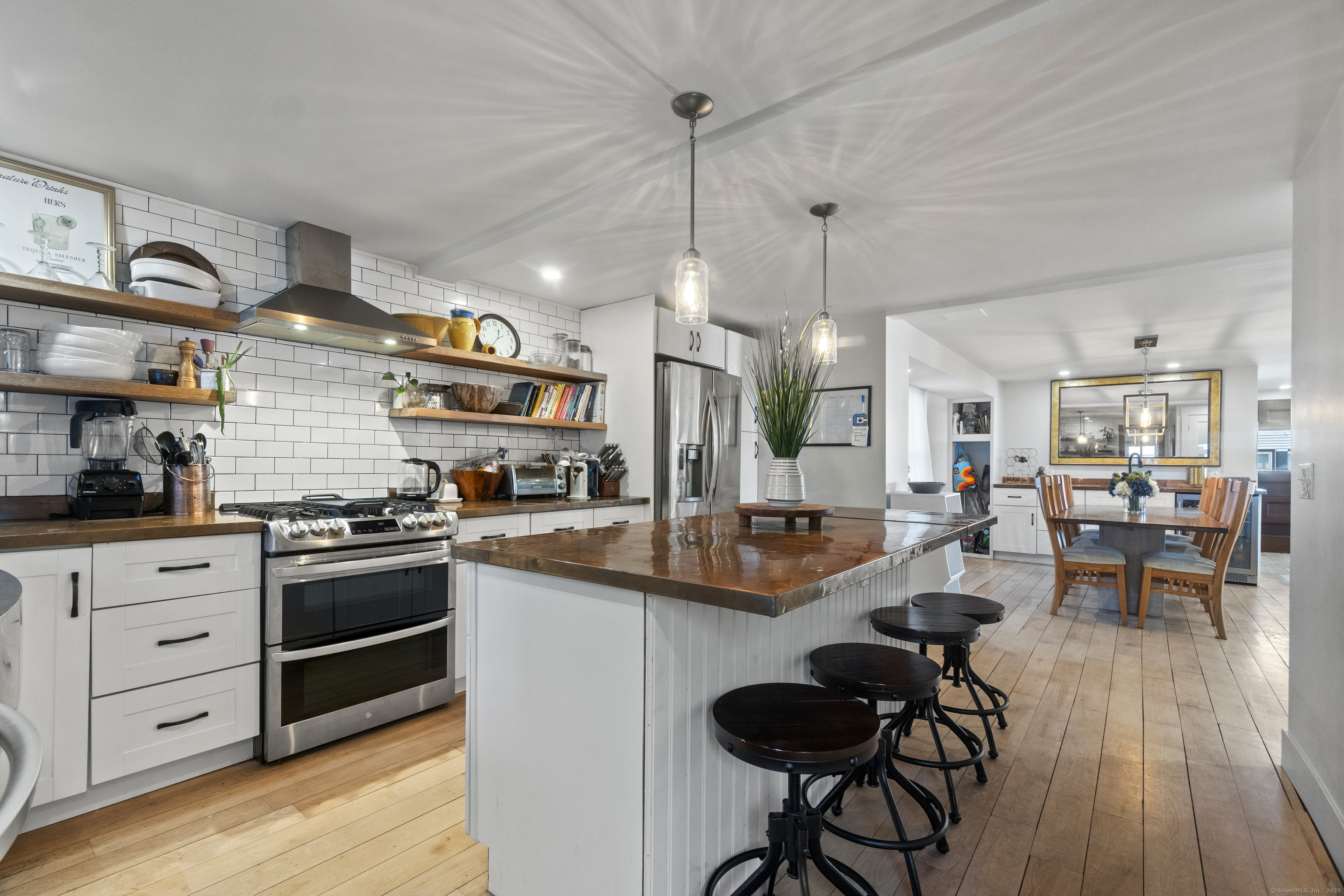 11 Pearl Street Groton CT 06340