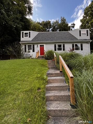 138 Red Robin Road Naugatuck CT 06770