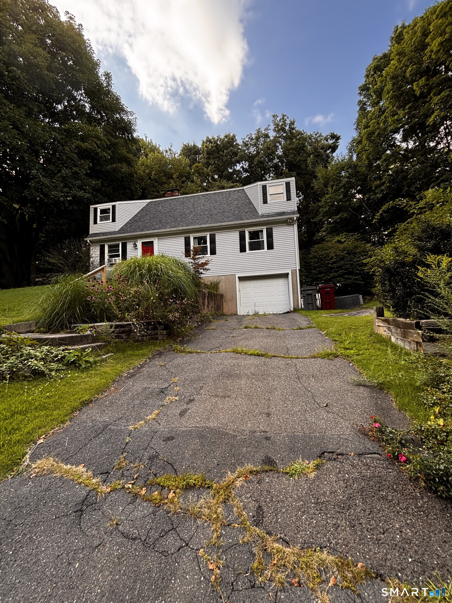 138 Red Robin Road Naugatuck CT 06770