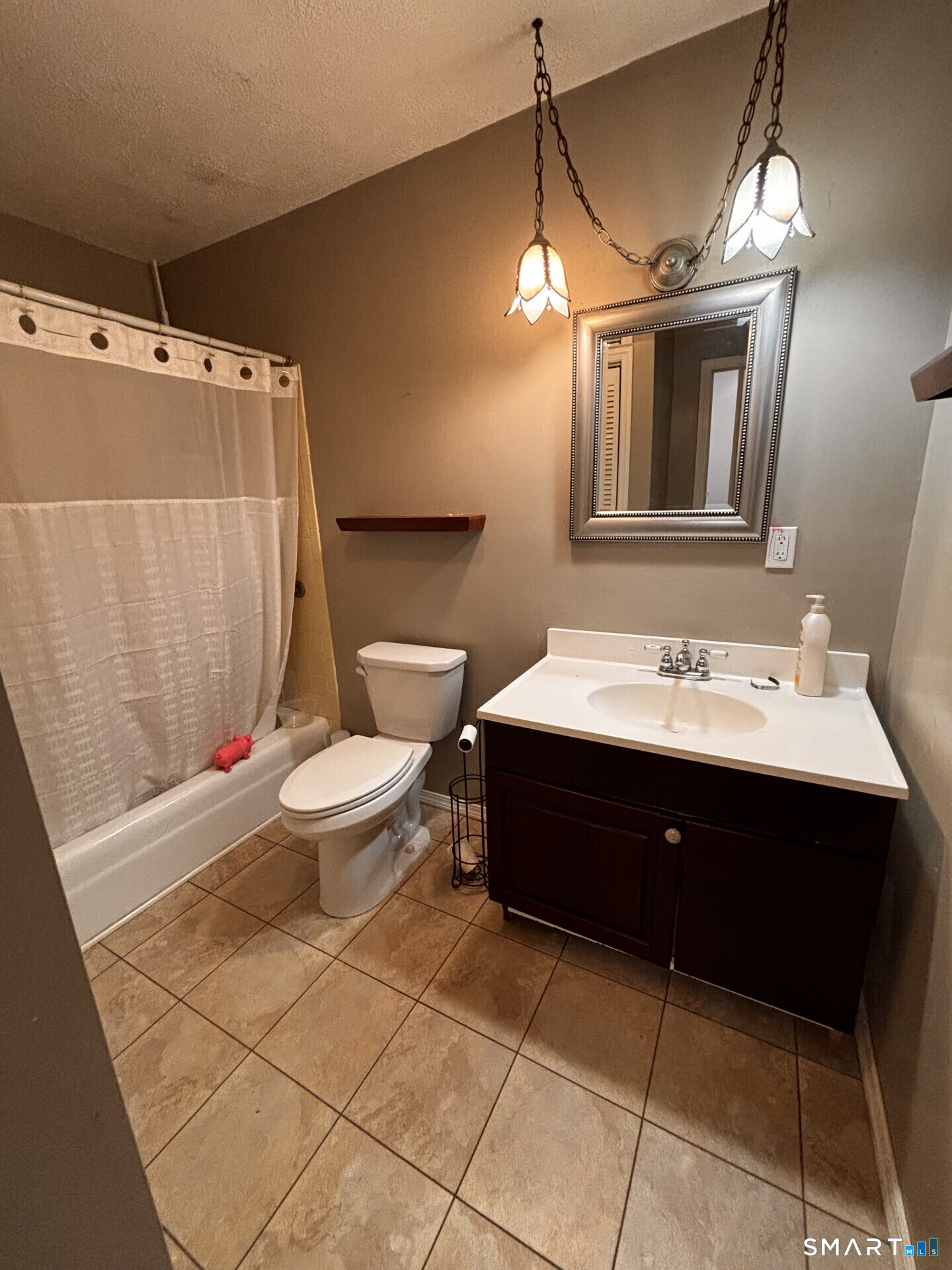 138 Red Robin Road Naugatuck CT 06770