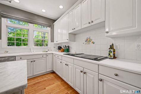 47 Cross Country Trail Stamford CT 06903
