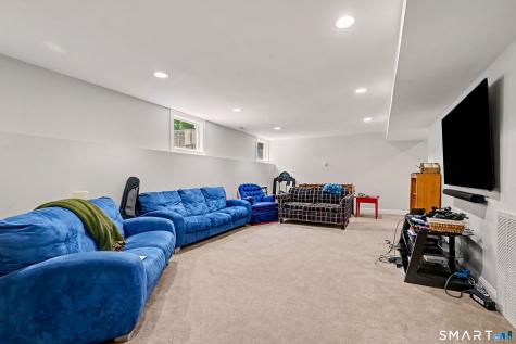 47 Cross Country Trail Stamford CT 06903