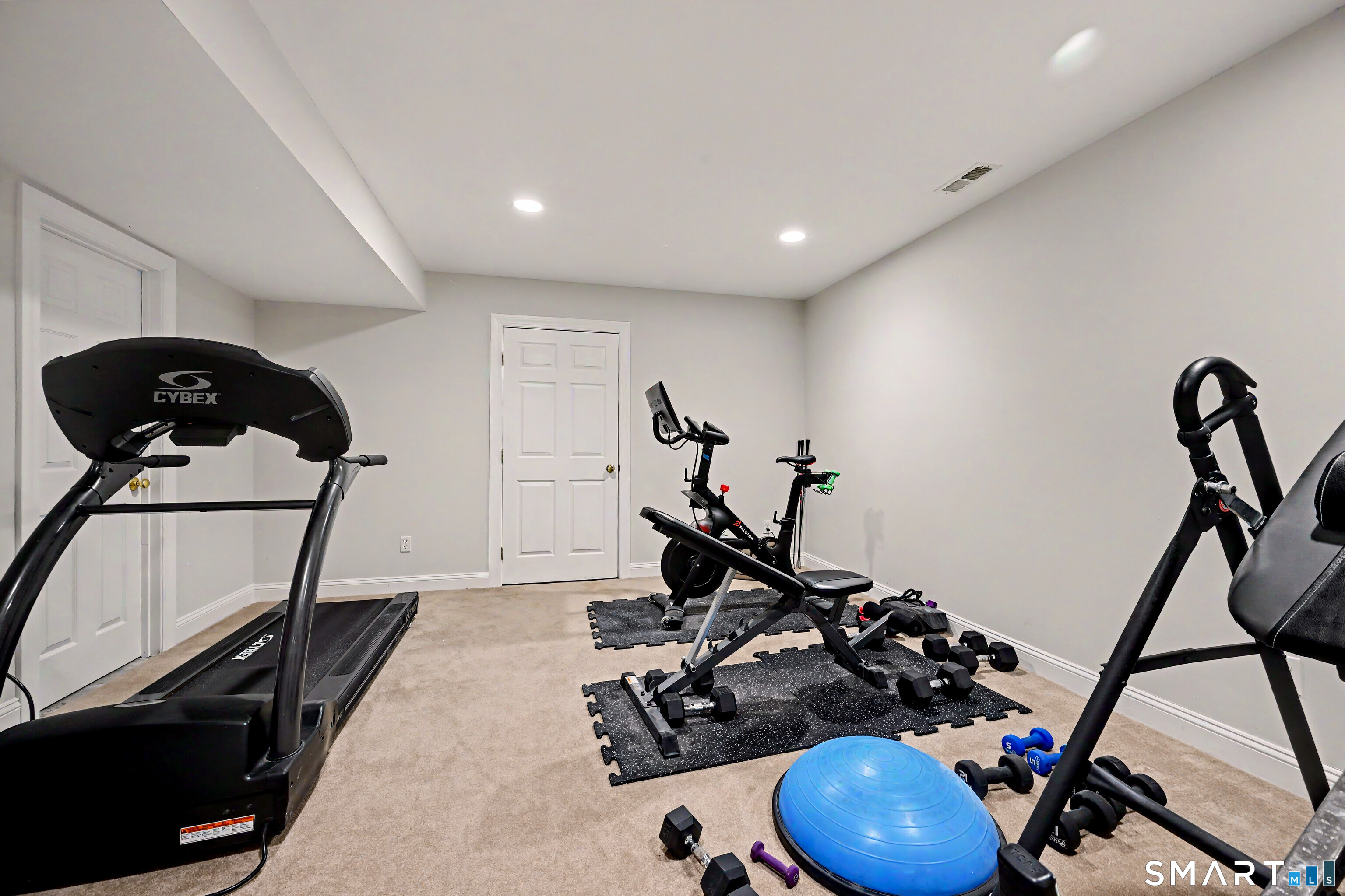 47 Cross Country Trail Stamford CT 06903