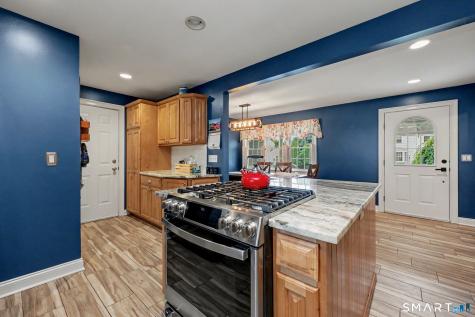 4386 Main Street Stratford CT 06614