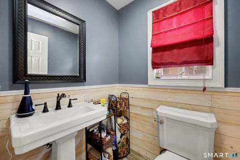 4386 Main Street Stratford CT 06614
