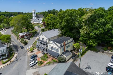 3 Essex Square Essex CT 06426