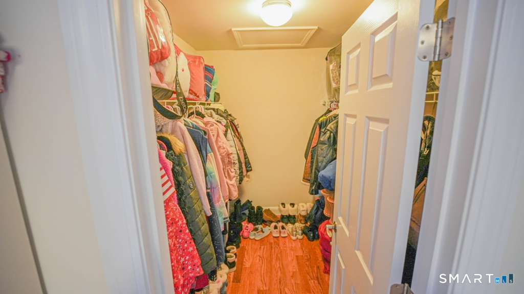 2 Kevin Drive Danbury CT 06811