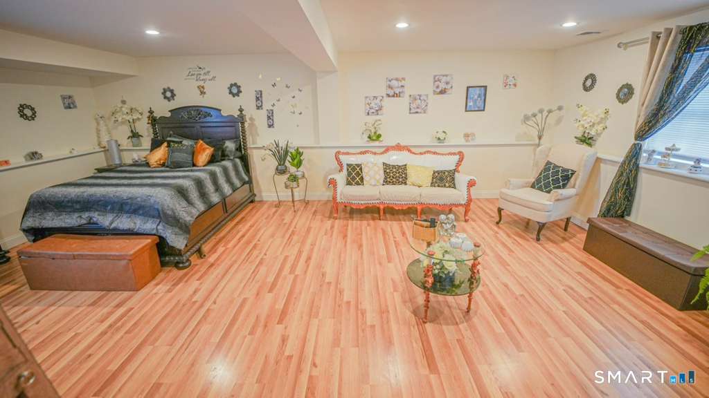 2 Kevin Drive Danbury CT 06811