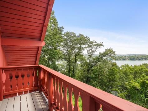 89 Wood Creek Road New Fairfield CT 06812