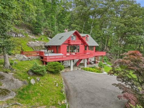 89 Wood Creek Road New Fairfield CT 06812