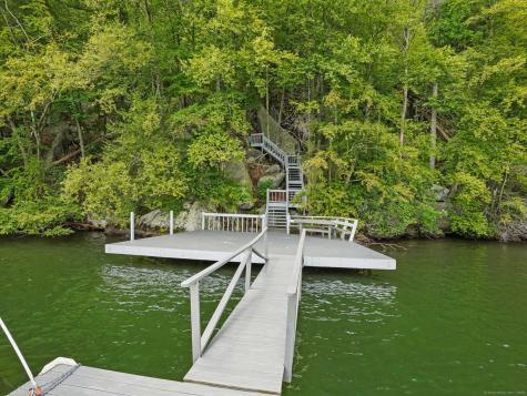 89 Wood Creek Road New Fairfield CT 06812