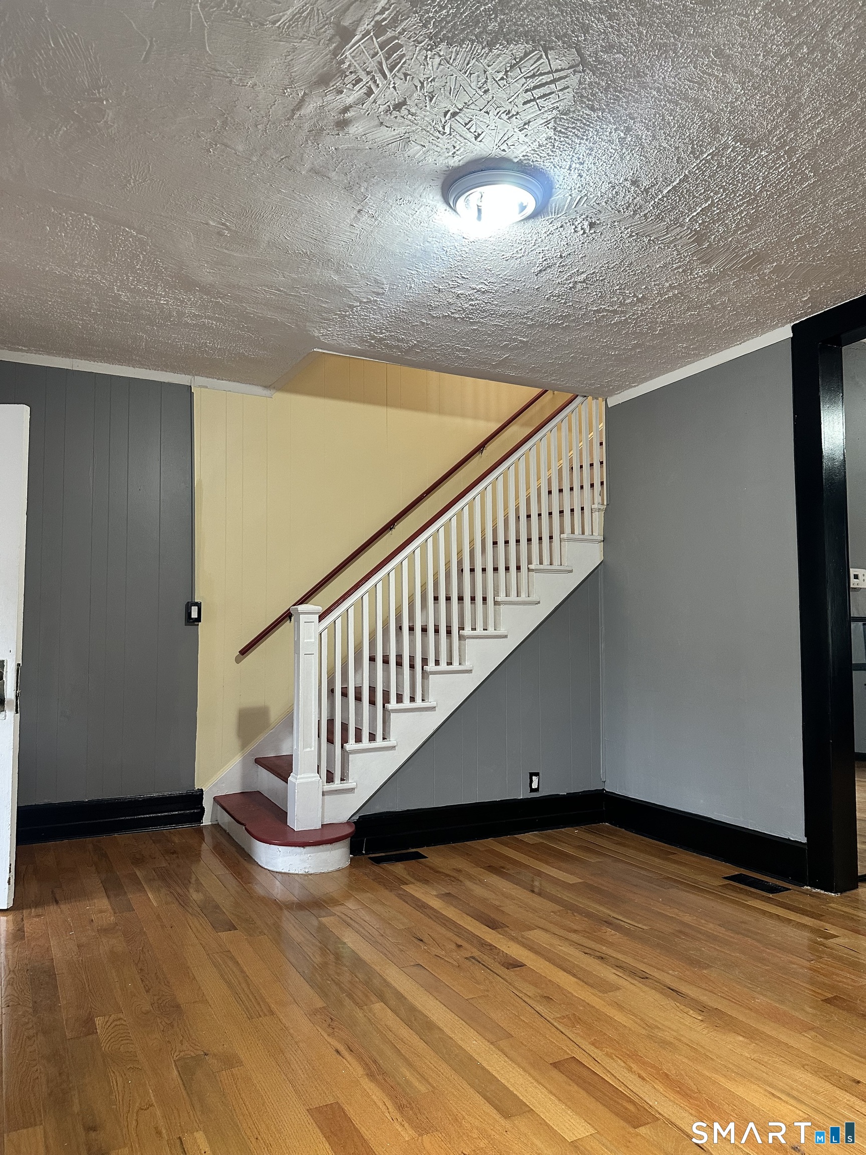 302 Dover Street Bridgeport CT 06610