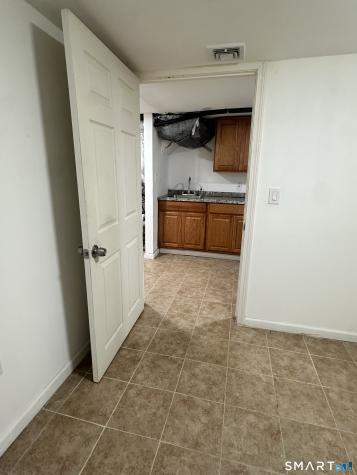 302 Dover Street Bridgeport CT 06610