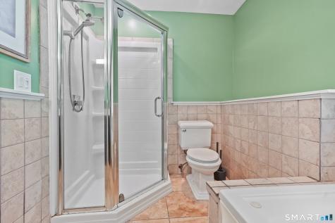 25 Oxford Street Bethel CT 06801
