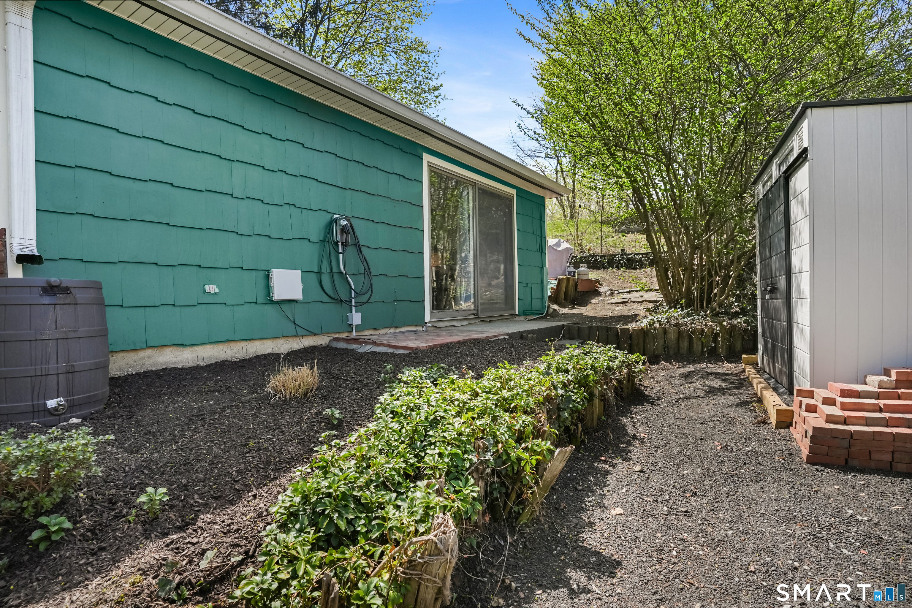 25 Oxford Street Bethel CT 06801