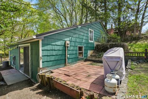 25 Oxford Street Bethel CT 06801