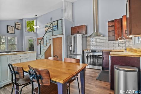25 Oxford Street Bethel CT 06801