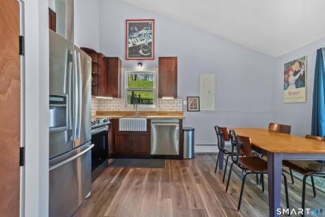 25 Oxford Street Bethel CT 06801