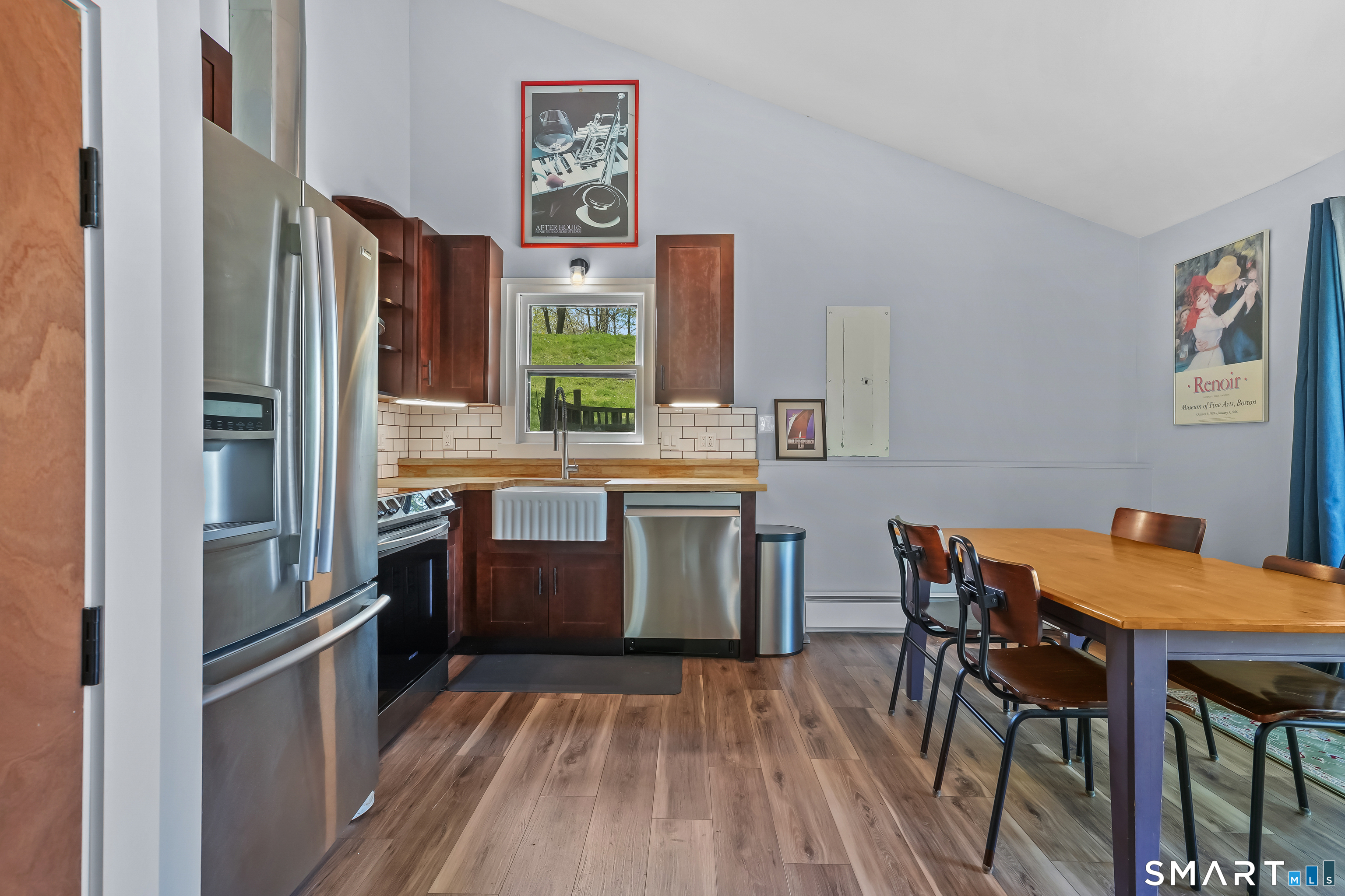 25 Oxford Street Bethel CT 06801