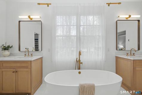 12 Ledge Road Norwalk CT 06853