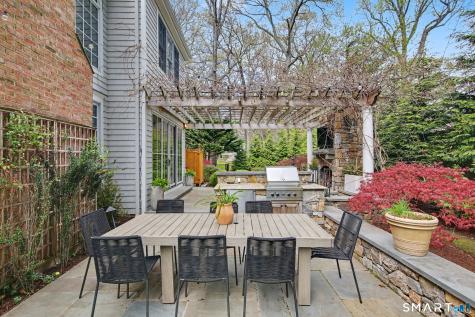 12 Ledge Road Norwalk CT 06853
