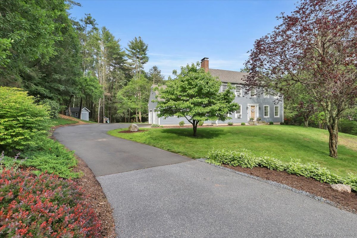 15 Thompson Hill Road Canton CT 06019