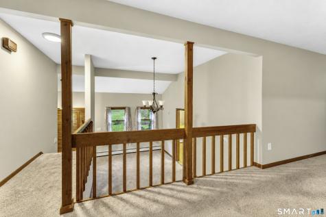 726 Neipsic Road Glastonbury CT 06033