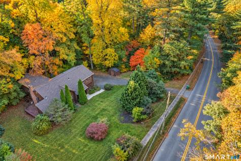 726 Neipsic Road Glastonbury CT 06033