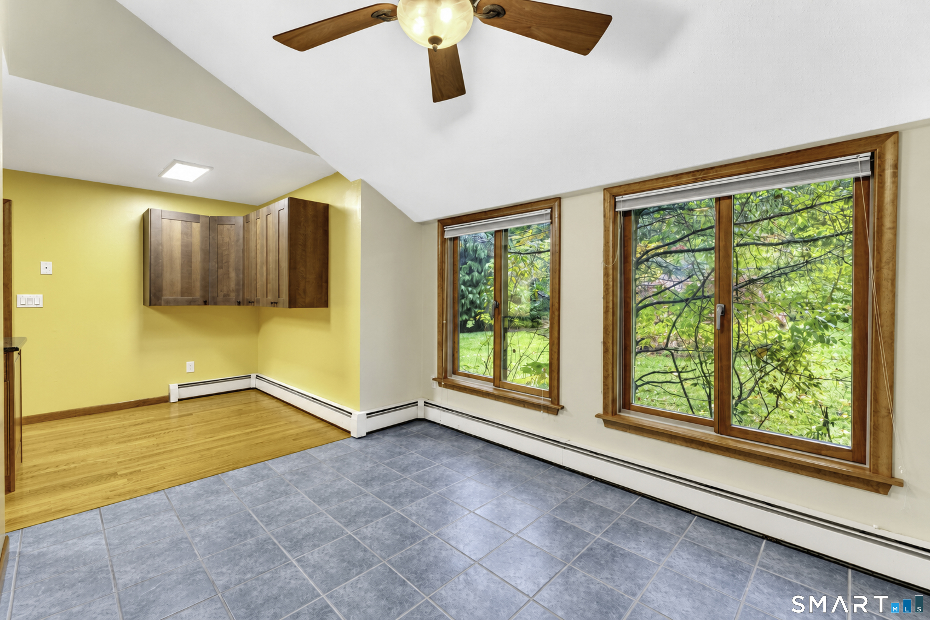 726 Neipsic Road Glastonbury CT 06033