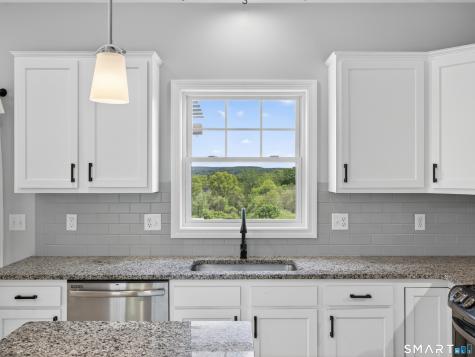 650 Ridgewood Road Middletown CT 06457